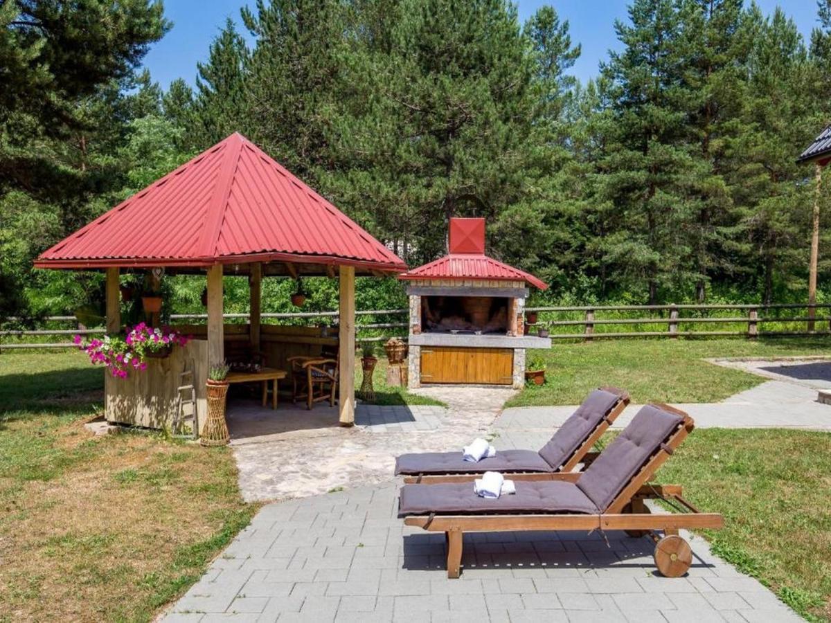 קורניצה Apartments Plitvice Forest מראה חיצוני תמונה