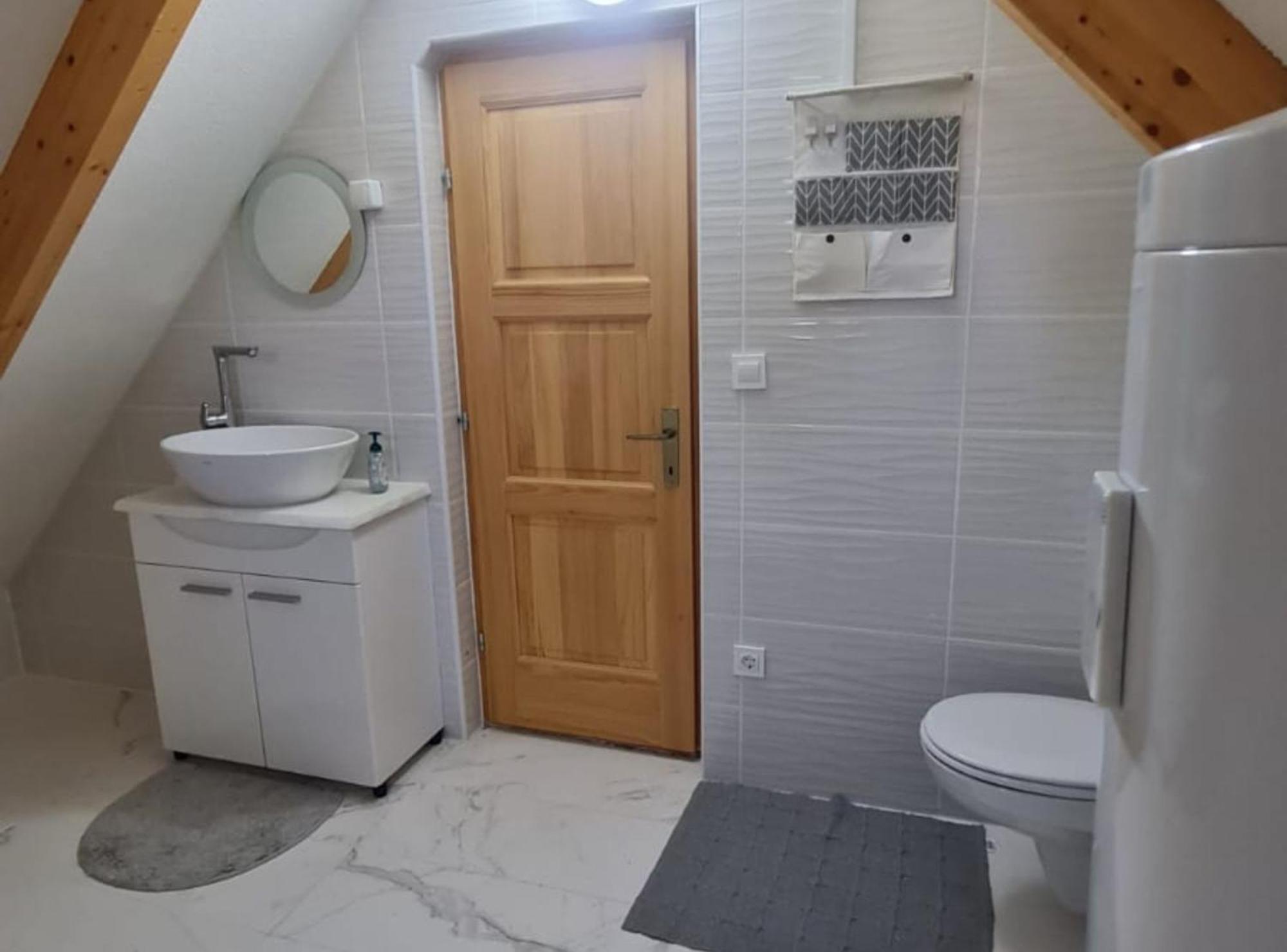 קורניצה Apartments Plitvice Forest מראה חיצוני תמונה