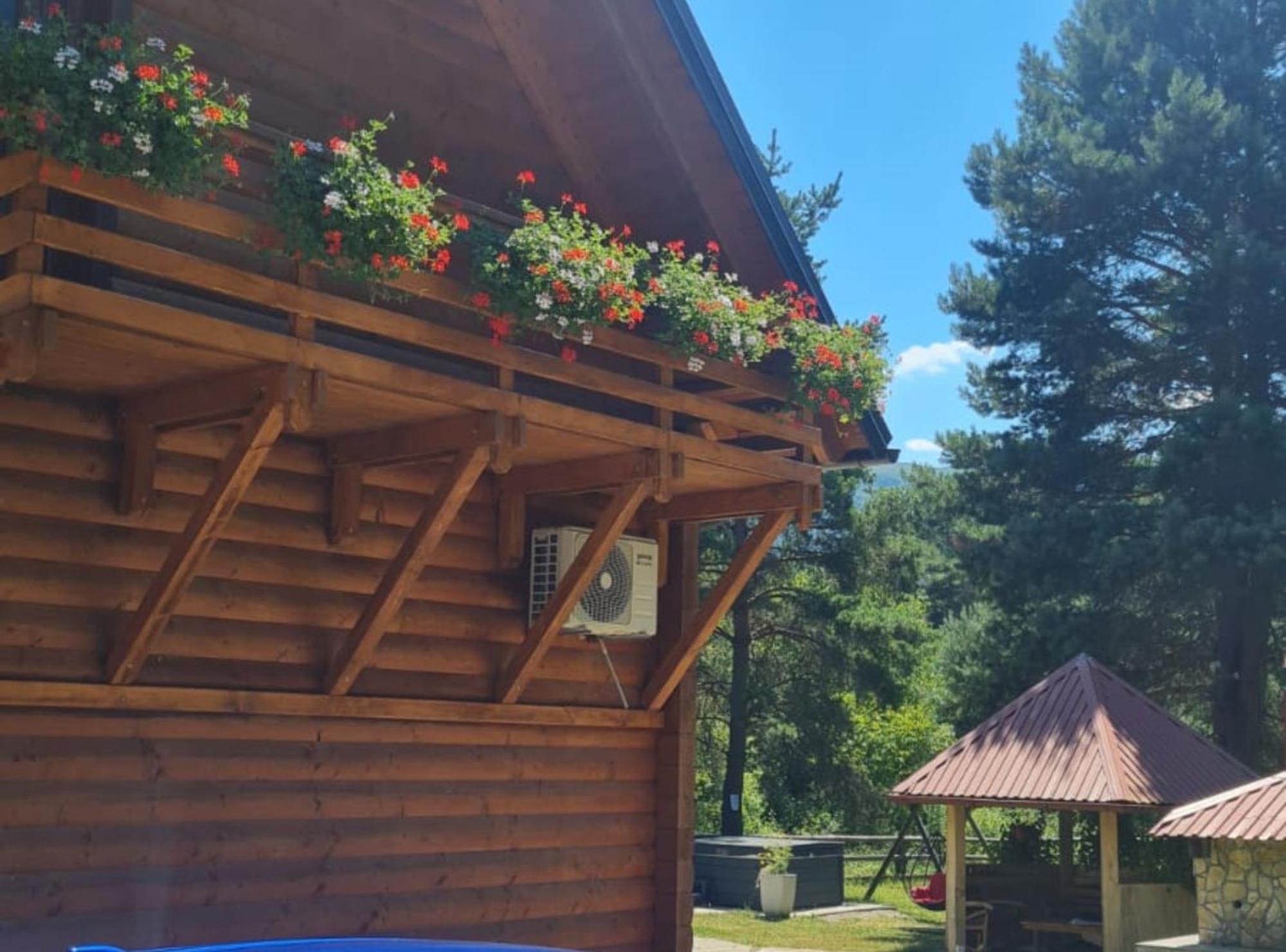 קורניצה Apartments Plitvice Forest מראה חיצוני תמונה