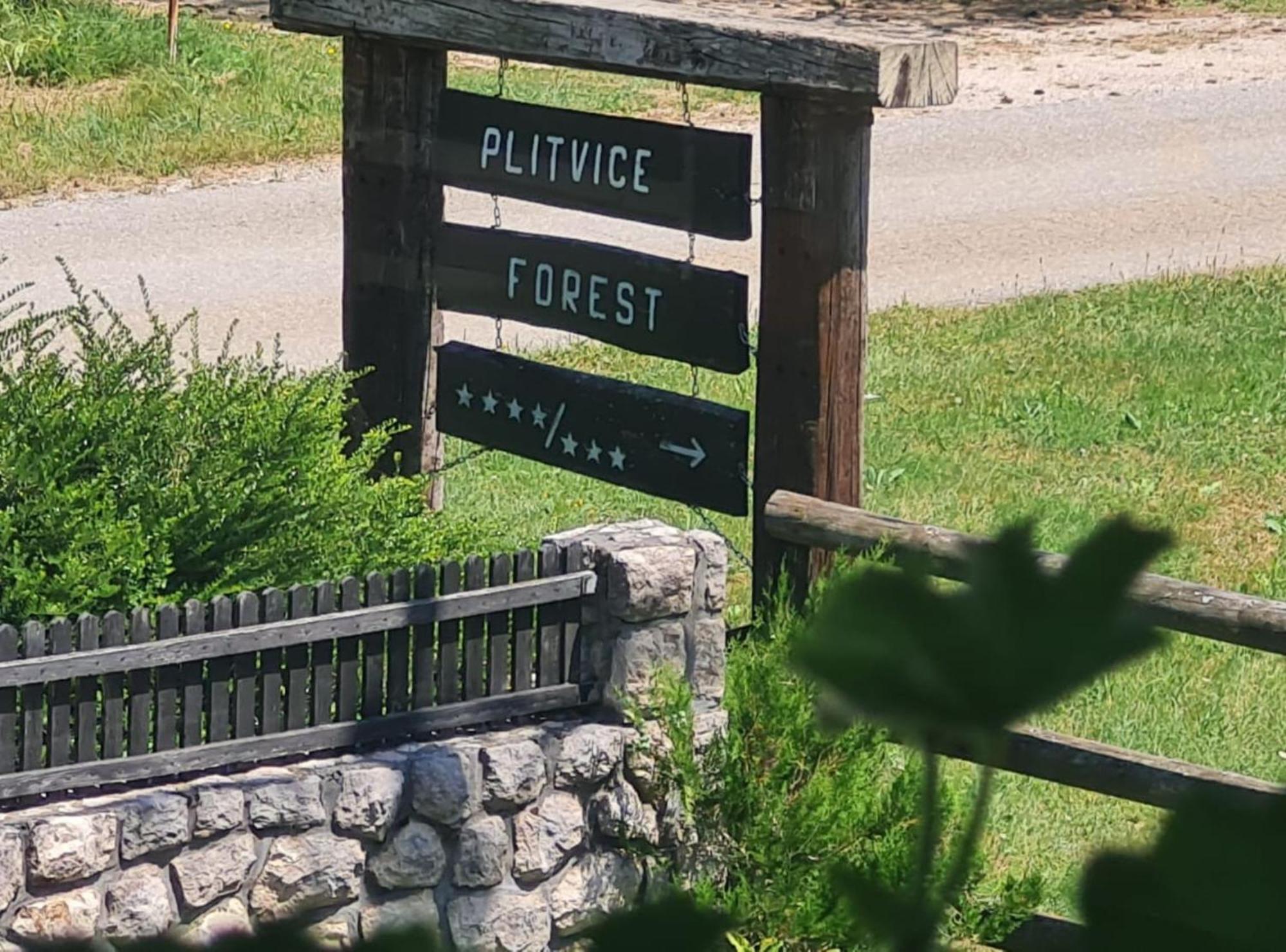 קורניצה Apartments Plitvice Forest מראה חיצוני תמונה